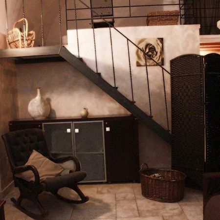 L'Antico Pozzo Apartment ซุลโมนา ภายนอก รูปภาพ