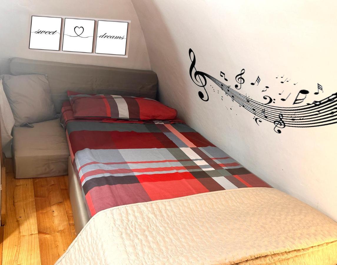 L'Antico Pozzo Apartment ซุลโมนา ภายนอก รูปภาพ